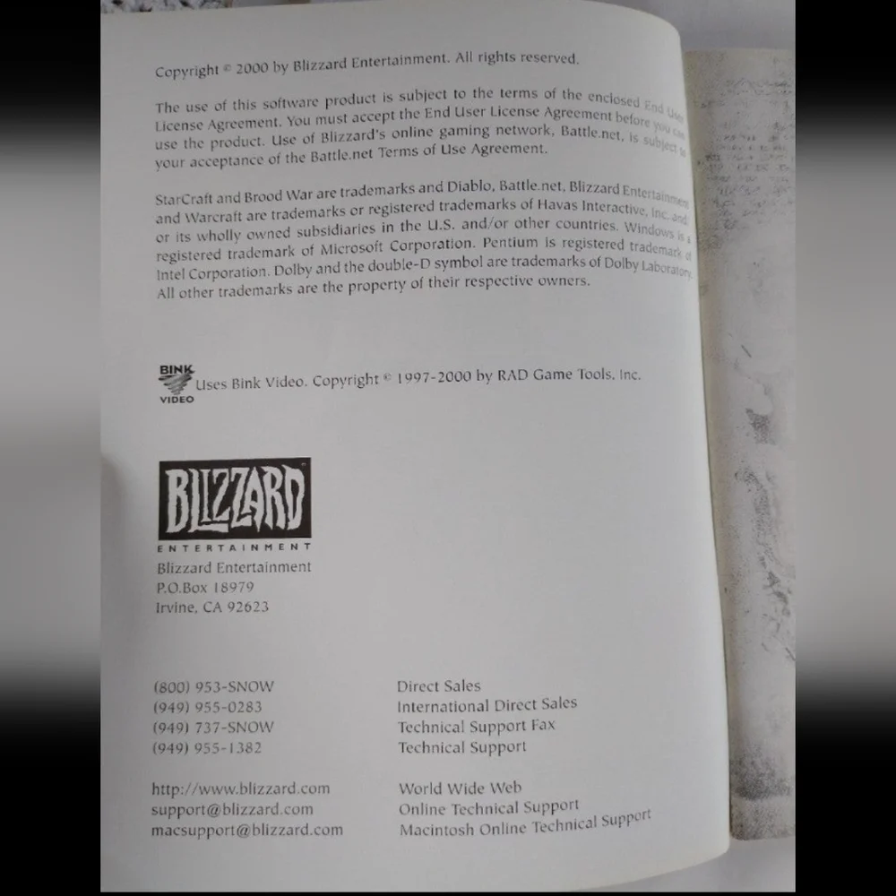 Diablo 2 PC Game Manual Book and Strategy Guide Book (no game included)